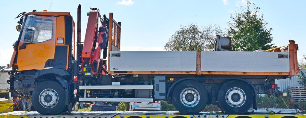 Renault C 380* KIPPER 5,40 m* PK 16001 K-B Renault C 380* KIPPER 5,40 m* PK 16001 K-B - Camion basculantă, Camion cu macara: Foto 4 Renault C 380* KIPPER 5,40 m* PK 16001 K-B Renault C 380* KIPPER 5,40 m* PK 16001 K-B - Camion basculantă, Camion cu macara: Foto 4