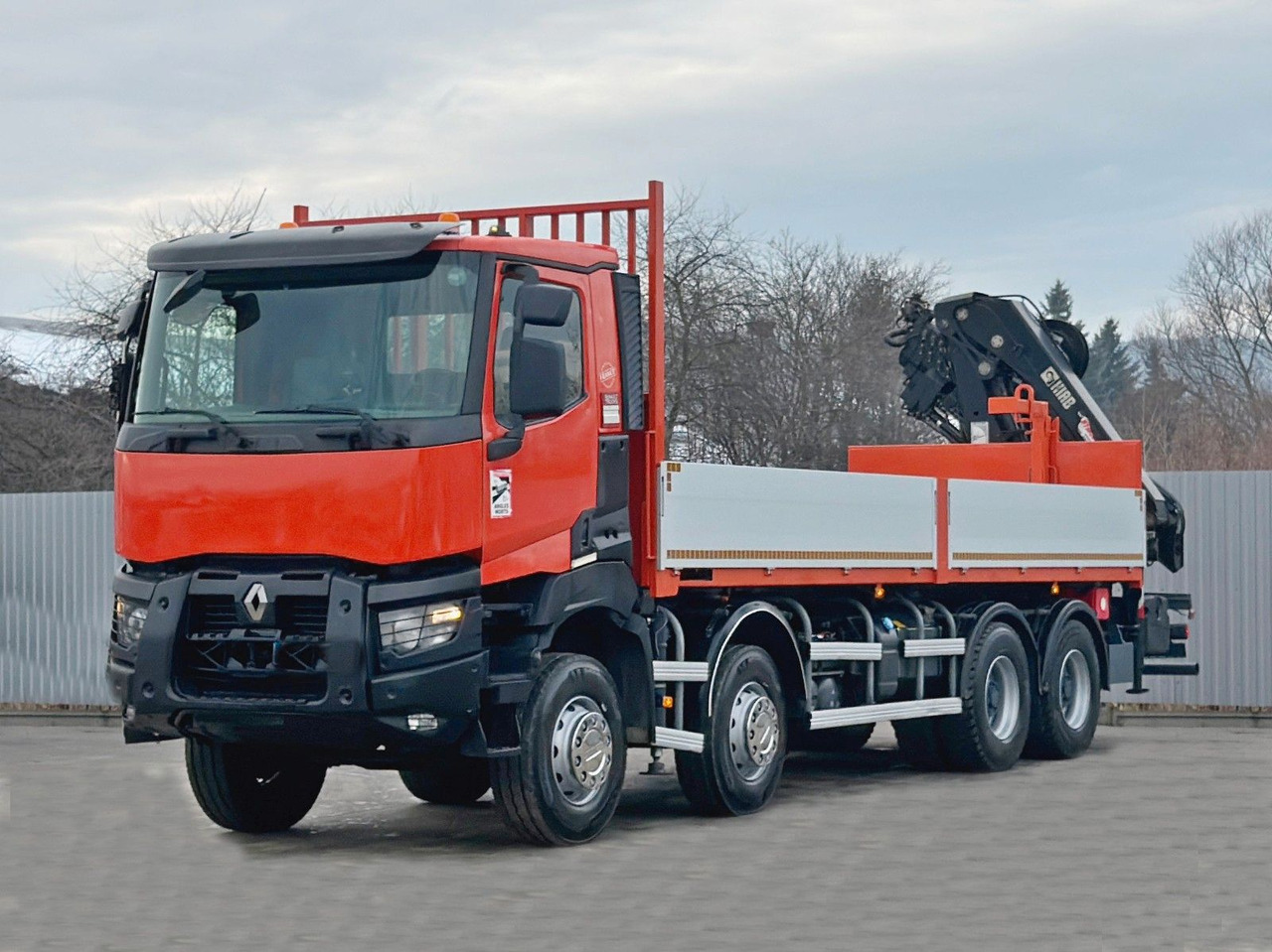 Renault K 430 * HIAB 211 EP - 5 HIDUO+ FUNK * 8x4 - Camion cu macara: Foto 4 Renault K 430 * HIAB 211 EP - 5 HIDUO+ FUNK * 8x4 - Camion cu macara: Foto 4