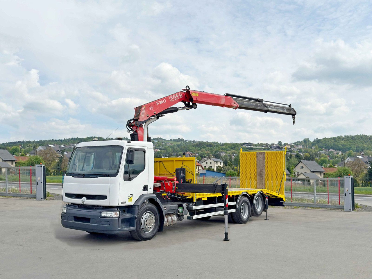 Renault PREMIUM 320 * FASSI F240B.22 + FUNK* TOP - Maşină de tractare: Foto 2 Renault PREMIUM 320 * FASSI F240B.22 + FUNK* TOP - Maşină de tractare: Foto 2