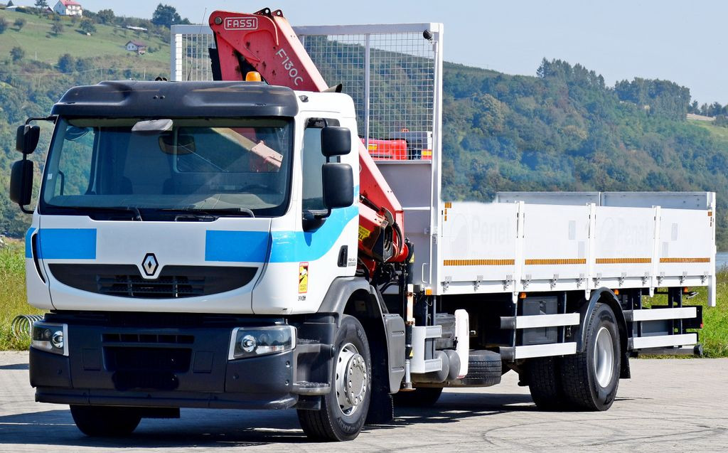 Renault Premium 310 DXI* FASSI F130AC.23+FUNK* TOP Renault Premium 310 DXI* FASSI F130AC.23+FUNK* TOP - Camion cu macara, Camion platformă: Foto 3 Renault Premium 310 DXI* FASSI F130AC.23+FUNK* TOP Renault Premium 310 DXI* FASSI F130AC.23+FUNK* TOP - Camion cu macara, Camion platformă: Foto 3