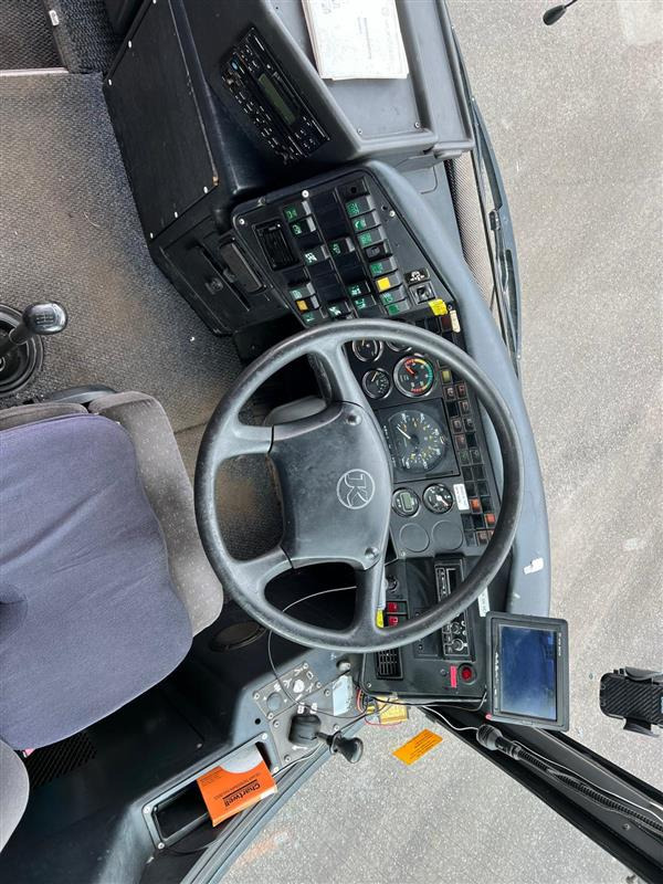 2004 Setra 315 GT 49 Seat coach, MOT November, 6 cylinder, 6 speed manual, excellent runner. - Autocar: Foto 4 2004 Setra 315 GT 49 Seat coach, MOT November, 6 cylinder, 6 speed manual, excellent runner. - Autocar: Foto 4