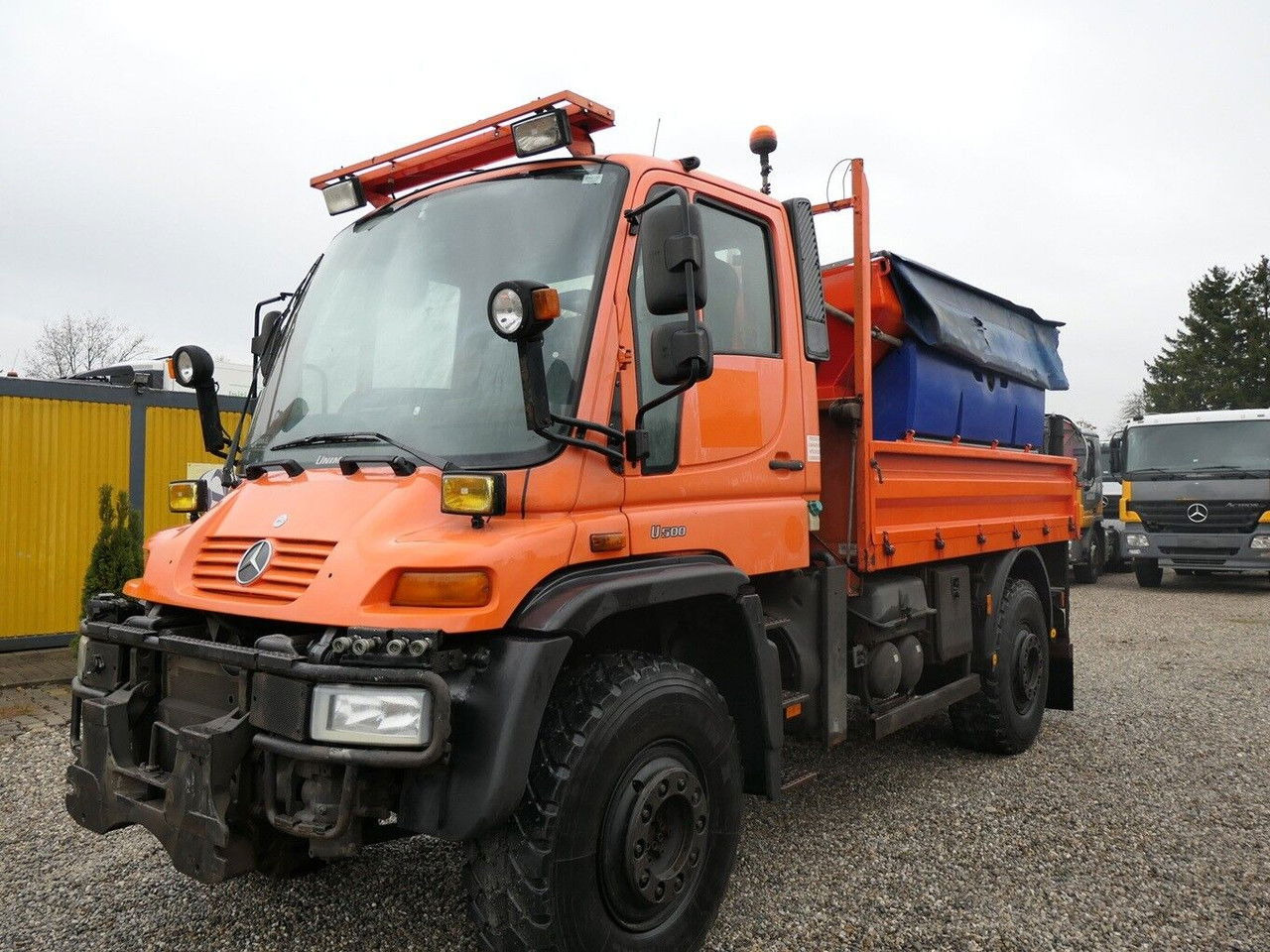 Mercedes-Benz Unimog U500 - Utilaj deszăpezire: Foto 1 Mercedes-Benz Unimog U500 - Utilaj deszăpezire: Foto 1