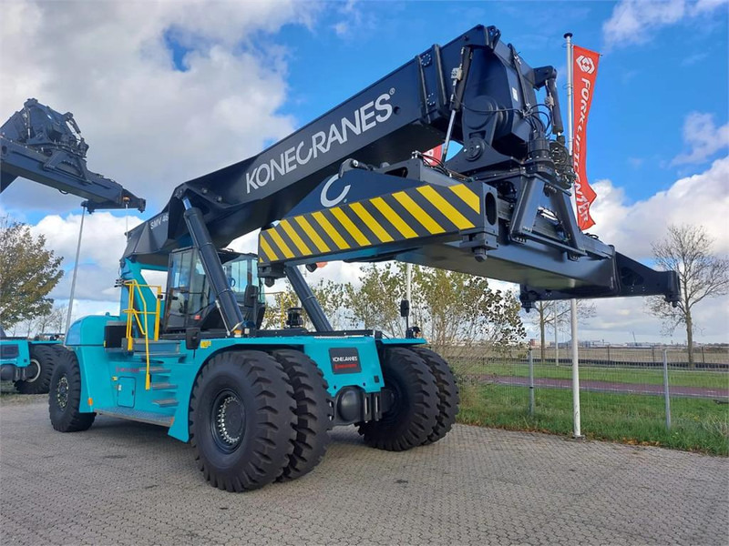 KONECRANES SMV 4632 TC5 - Reach stacker: Foto 4 KONECRANES SMV 4632 TC5 - Reach stacker: Foto 4