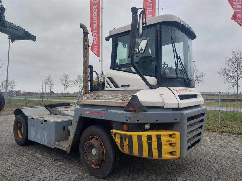 Terberg TT223 - Tractor terminal: Foto 1 Terberg TT223 - Tractor terminal: Foto 1