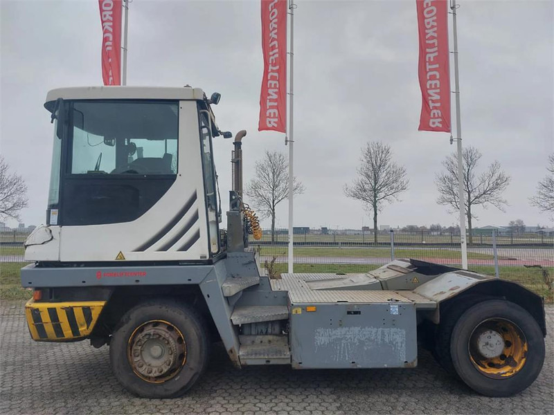 Terberg TT223 - Tractor terminal: Foto 4 Terberg TT223 - Tractor terminal: Foto 4