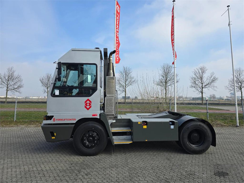 Terberg YT220 - Tractor terminal: Foto 5 Terberg YT220 - Tractor terminal: Foto 5