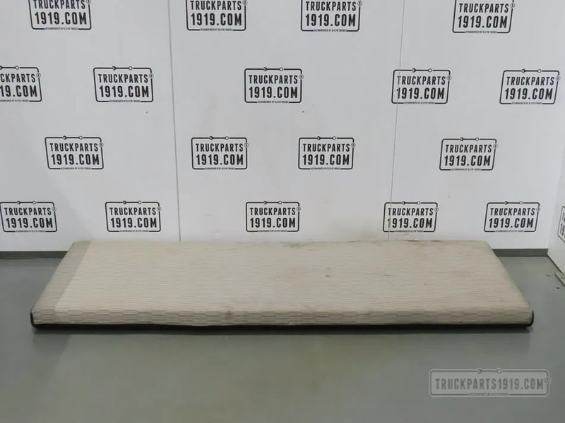DAF 2147180 Bovenbed matras DAF - Scaun pentru Camion: Foto 1 DAF 2147180 Bovenbed matras DAF - Scaun pentru Camion: Foto 1