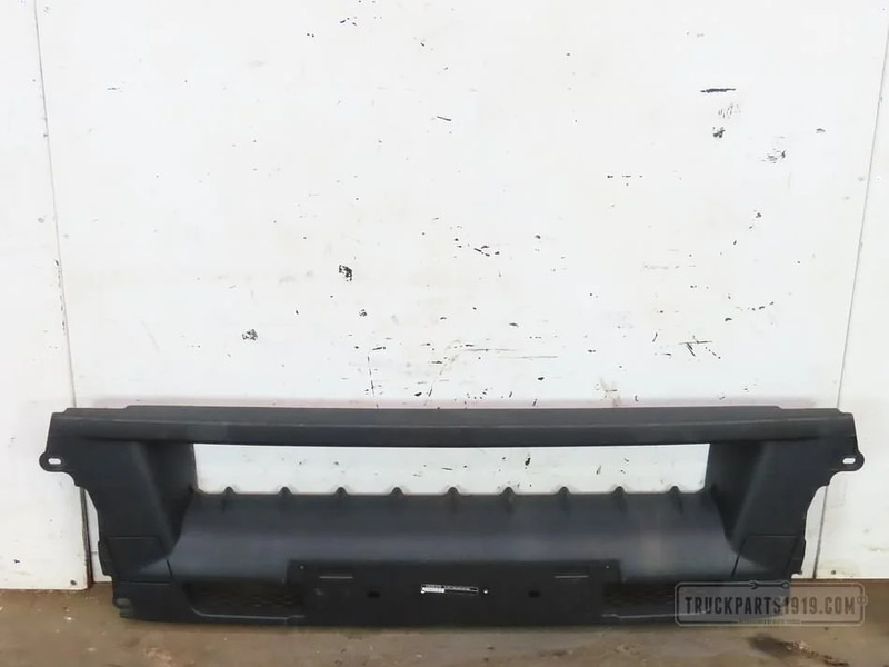 MAN Body & Chassis Parts Bumperdeel midden TGS - Bară de protecție pentru Camion: Foto 1 MAN Body & Chassis Parts Bumperdeel midden TGS - Bară de protecție pentru Camion: Foto 1