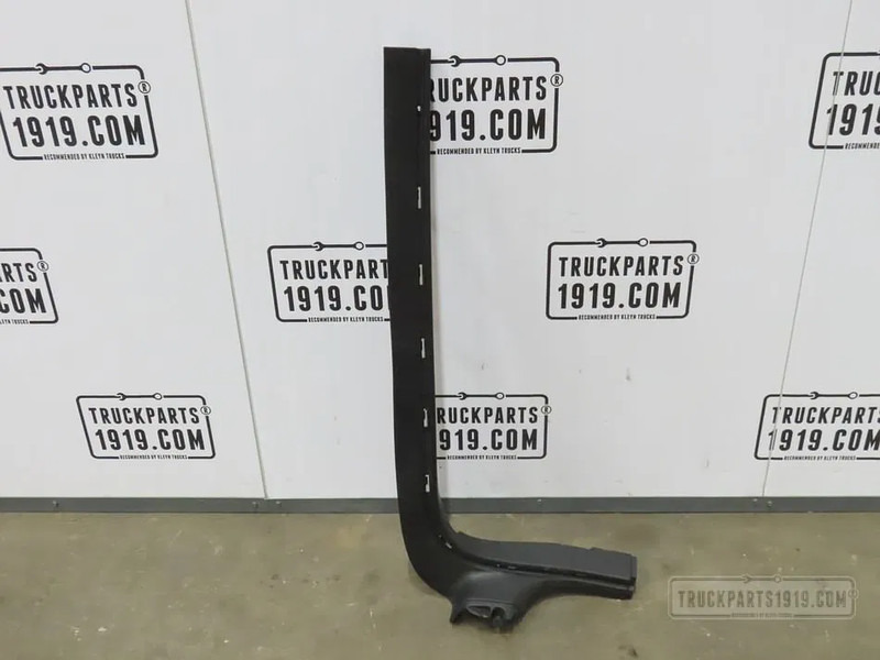 Scania 2126891 Paneel A-stijl Re. Scania - Cabină și interior pentru Camion: Foto 1 Scania 2126891 Paneel A-stijl Re. Scania - Cabină și interior pentru Camion: Foto 1