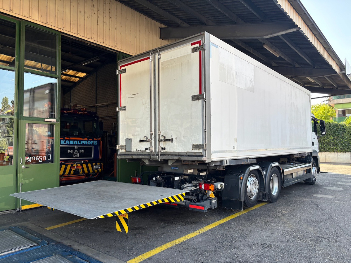 MAN TGS 26.400 ADR BDF - Camion transport containere/ Swap body: Foto 5 MAN TGS 26.400 ADR BDF - Camion transport containere/ Swap body: Foto 5