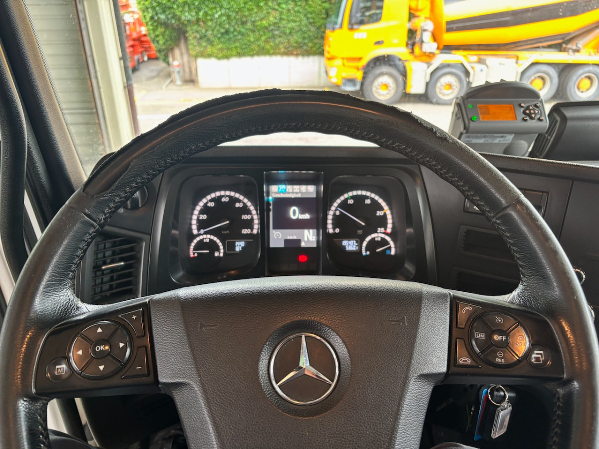 MERCEDES Arocs 3251 - Camion basculantă: Foto 5 MERCEDES Arocs 3251 - Camion basculantă: Foto 5