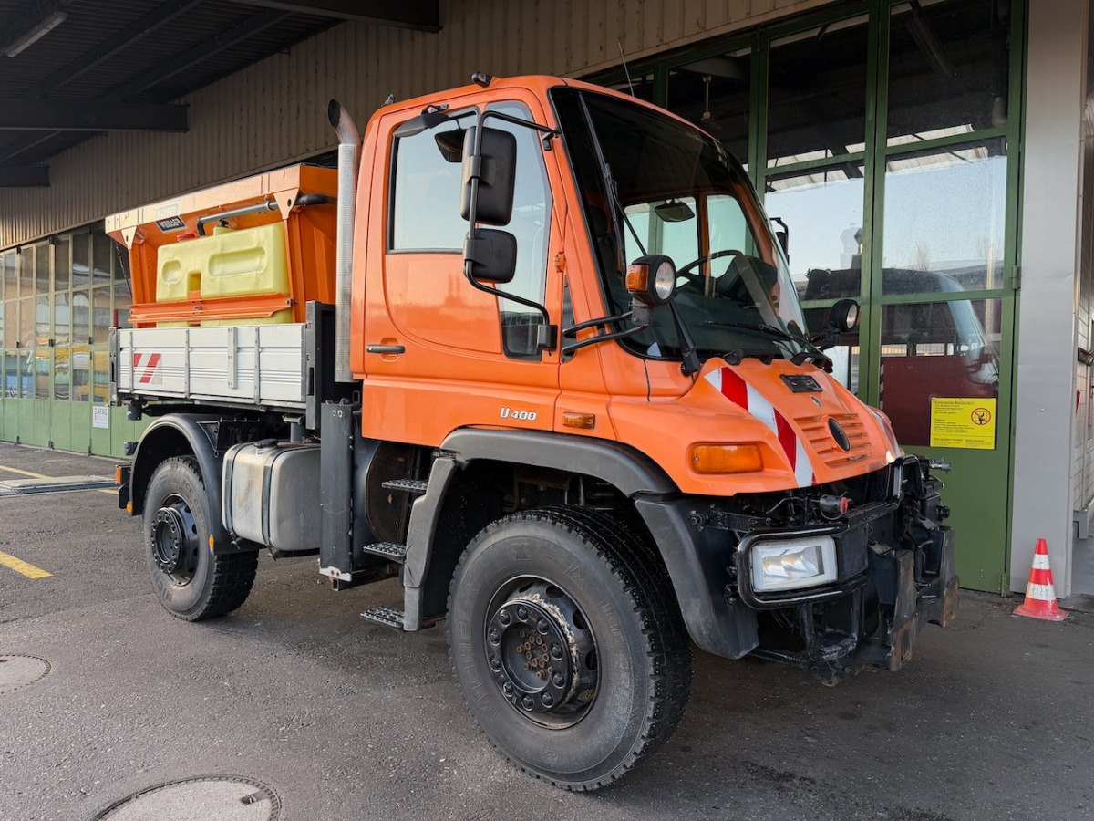 UNIMOG U400 - Maşina comunala: Foto 1 UNIMOG U400 - Maşina comunala: Foto 1