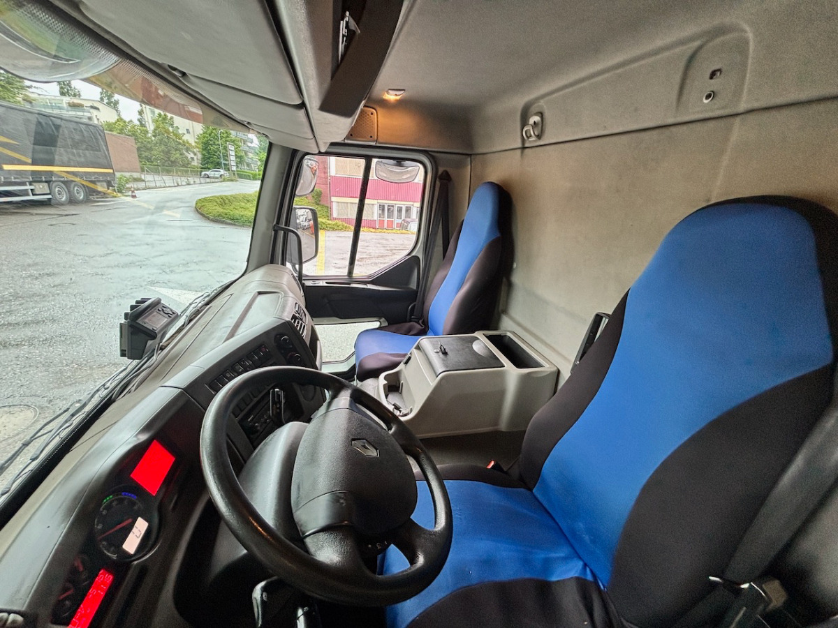 RENAULT Midlum 220-12EL - Camion frigider: Foto 4 RENAULT Midlum 220-12EL - Camion frigider: Foto 4