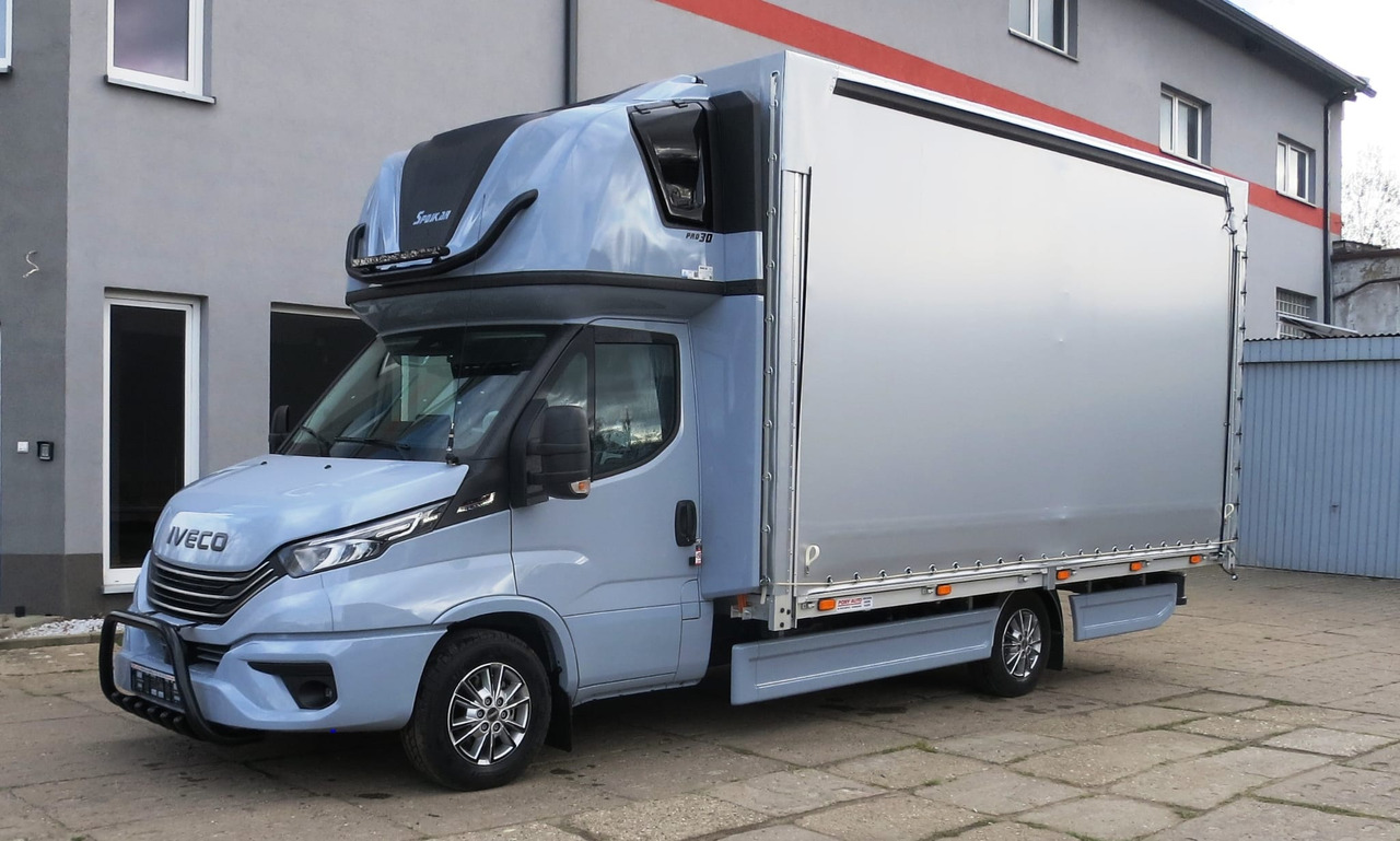 IVECO 35S18 A8 - Autoutilitară cu prelată, Autoutilitară cabină dublă: Foto 5 IVECO 35S18 A8 - Autoutilitară cu prelată, Autoutilitară cabină dublă: Foto 5
