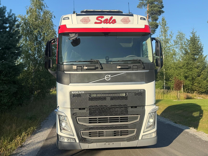 Volvo FH460 Globe 2016 - Camion şasiu: Foto 5 Volvo FH460 Globe 2016 - Camion şasiu: Foto 5