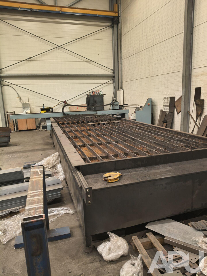 TOP SYSTEM SWP6X H125A WYPALARKA PLAZMOWA CNC - Alte utilaje: Foto 4 TOP SYSTEM SWP6X H125A WYPALARKA PLAZMOWA CNC - Alte utilaje: Foto 4