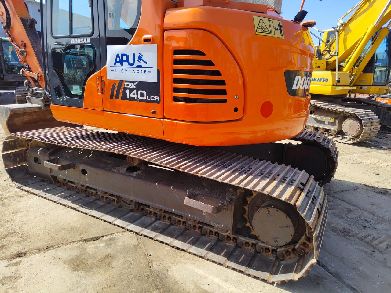 Excavator pe şenile DOOSAN DX140LCR-3: Foto 12 Excavator pe şenile DOOSAN DX140LCR-3: Foto 12