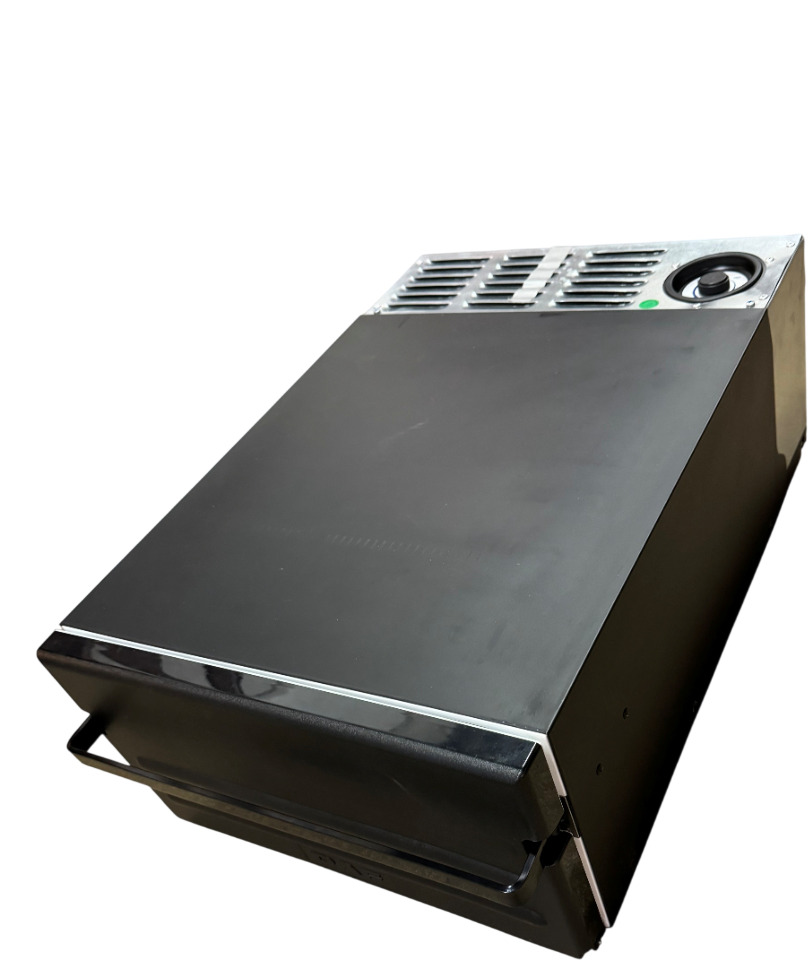 DAF CF KOELKAST REFRIGERATOR 30LTR 682x440x254mm 1364410 - Cabină și interior pentru Camion: Foto 2 DAF CF KOELKAST REFRIGERATOR 30LTR 682x440x254mm 1364410 - Cabină și interior pentru Camion: Foto 2