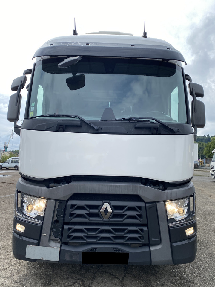 RENAULT T - Camion frigider: Foto 5 RENAULT T - Camion frigider: Foto 5
