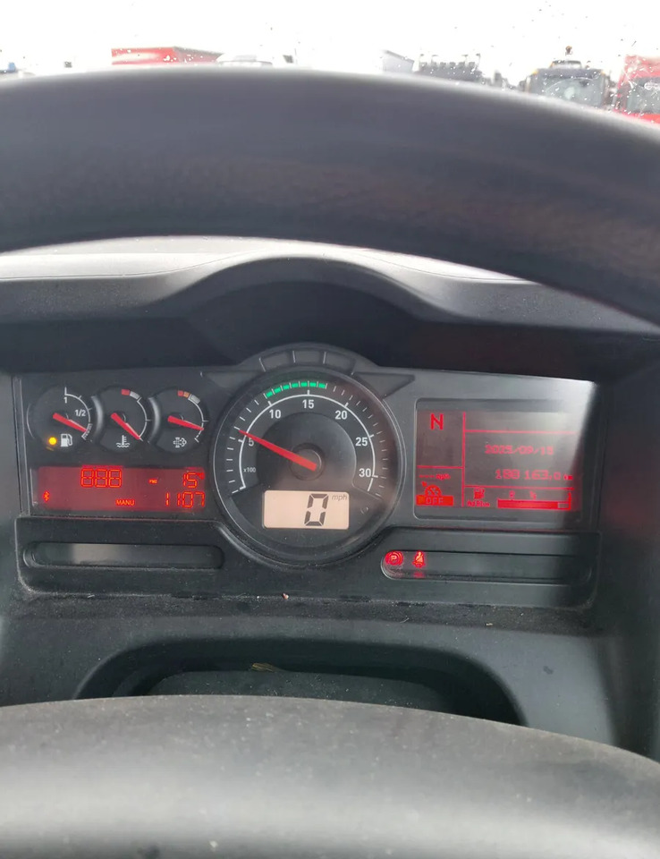 2020 Renault D18 Curtainsider - Camion cu prelată: Foto 5 2020 Renault D18 Curtainsider - Camion cu prelată: Foto 5