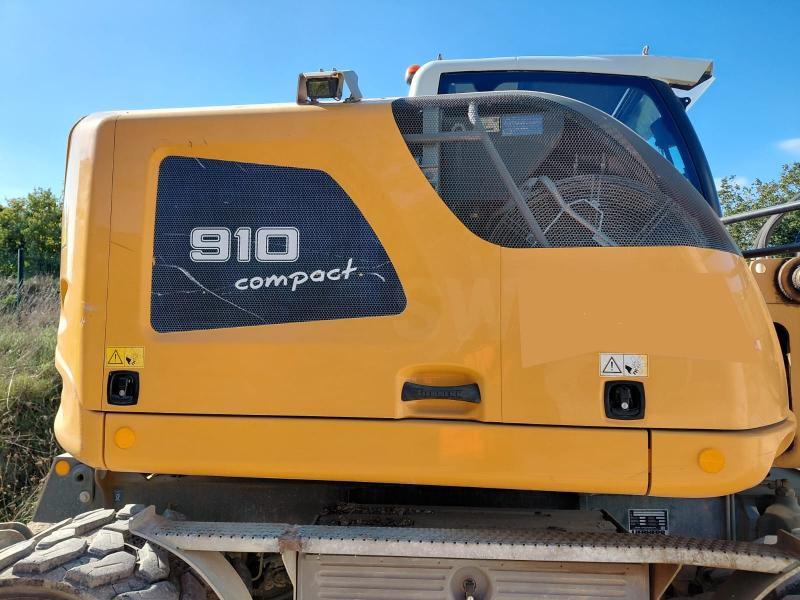 Liebherr A910 A910 - Excavator pe roţi: Foto 4 Liebherr A910 A910 - Excavator pe roţi: Foto 4
