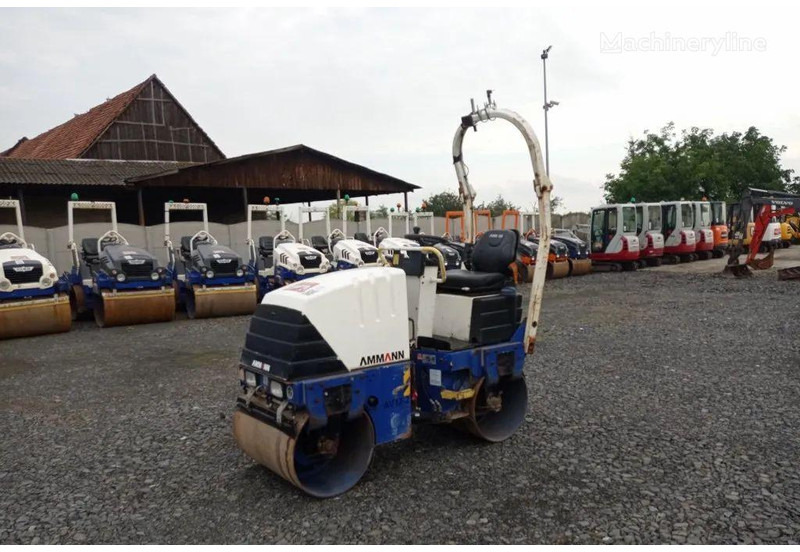 Ammann AV12-2 Road roller - Cilindru compactor: Foto 1 Ammann AV12-2 Road roller - Cilindru compactor: Foto 1