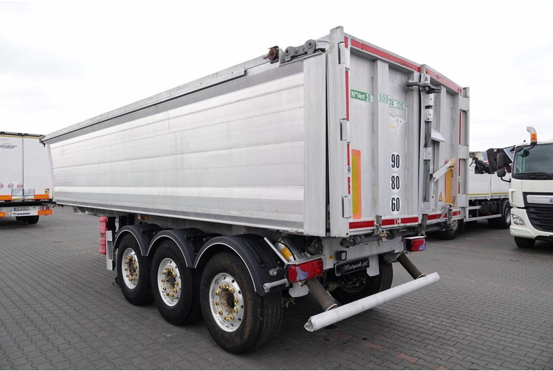 Benalu WYWROTKA / 26 m3 / ALUMINIOWA / OŚ PODNOSZONA / WAGA: 5 000 KG / - Semiremorcă basculantă: Foto 3 Benalu WYWROTKA / 26 m3 / ALUMINIOWA / OŚ PODNOSZONA / WAGA: 5 000 KG / - Semiremorcă basculantă: Foto 3