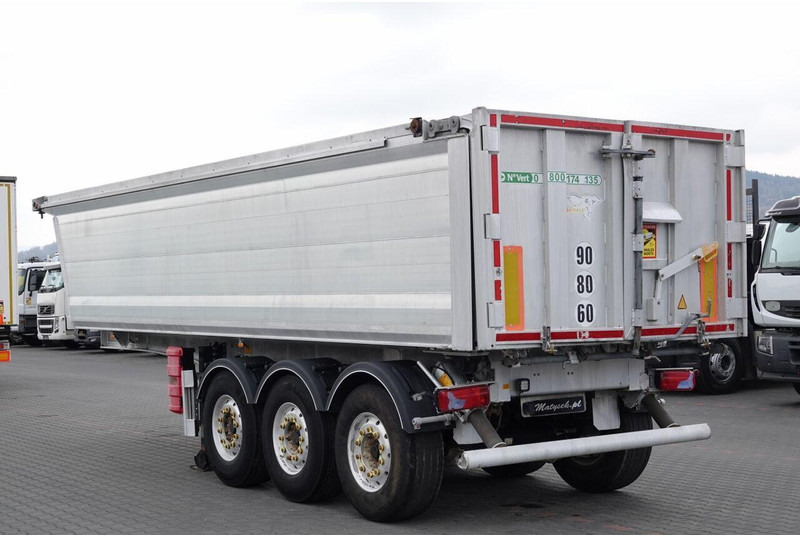 Benalu WYWROTKA / 26 m3 / ALUMINIOWA / OŚ PODNOSZONA / WAGA: 5 000 KG / - Semiremorcă basculantă: Foto 4 Benalu WYWROTKA / 26 m3 / ALUMINIOWA / OŚ PODNOSZONA / WAGA: 5 000 KG / - Semiremorcă basculantă: Foto 4