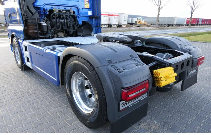 Cap tractor MAN TGX 18.510 XXL: Foto 12 Cap tractor MAN TGX 18.510 XXL: Foto 12