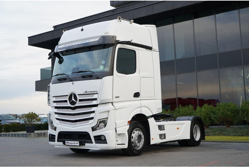 Mercedes-Benz ACTROS L 1851 / GIGA SPACE / RETARDER / 2022 R - Cap tractor: Foto 1 Mercedes-Benz ACTROS L 1851 / GIGA SPACE / RETARDER / 2022 R - Cap tractor: Foto 1