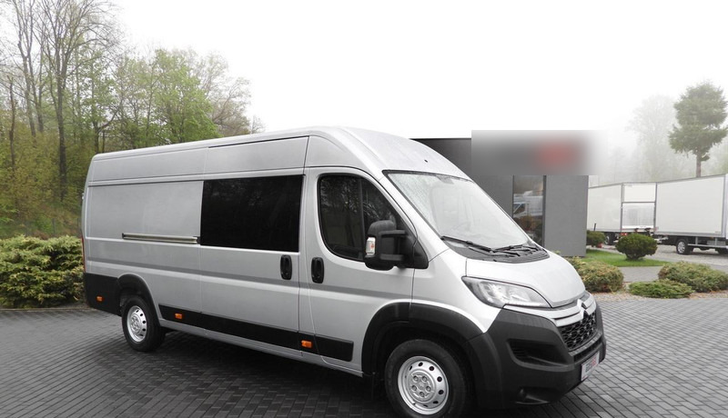 Citroën Jumper FURGON BRYGADÓWKA 7 MIEJSC TEMPOMAT LEDY KLIMATYZACJA - Microbuz, Transport persoane: Foto 1 Citroën Jumper FURGON BRYGADÓWKA 7 MIEJSC TEMPOMAT LEDY KLIMATYZACJA - Microbuz, Transport persoane: Foto 1