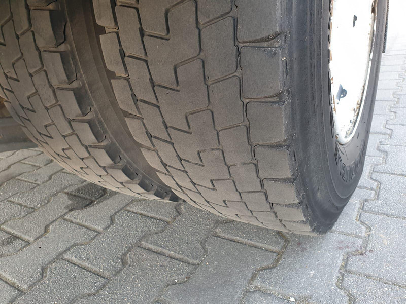 Camion frigider DAF LF 220 EURO 6 6 CYL. LAMBERET: Foto 9 Camion frigider DAF LF 220 EURO 6 6 CYL. LAMBERET: Foto 9