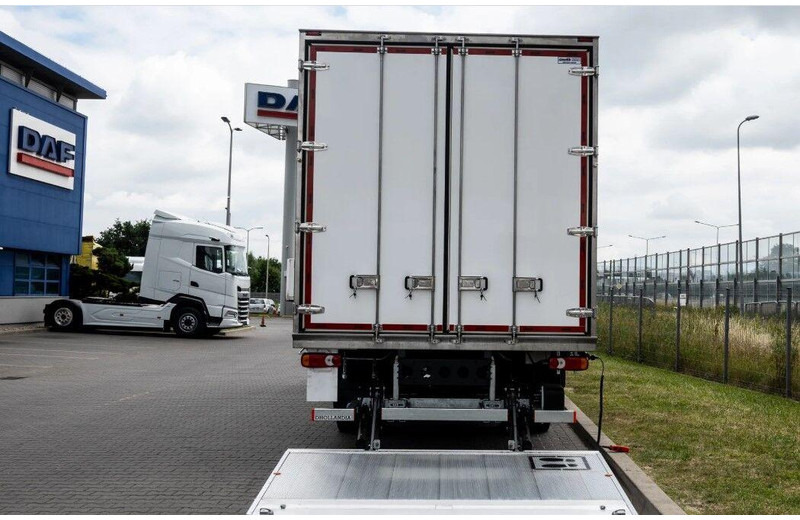 DAF LF 260 Koffer + Tail Lift - Camion furgon: Foto 5 DAF LF 260 Koffer + Tail Lift - Camion furgon: Foto 5