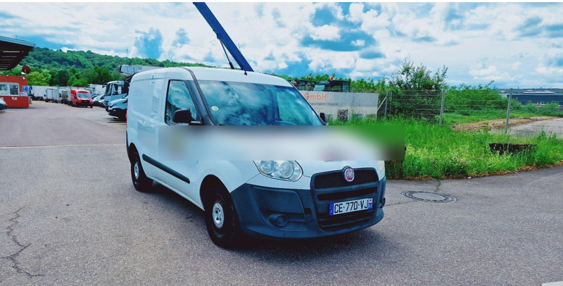 Fiat Doblò 1,3 Ohne Kühlaggregate Mit Deutsche TÜV - Autoutilitară compactă: Foto 1 Fiat Doblò 1,3 Ohne Kühlaggregate Mit Deutsche TÜV - Autoutilitară compactă: Foto 1