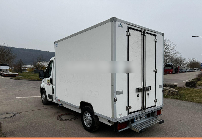 Fiat Ducato 2.3 - Autoutilitară frigorifica: Foto 5 Fiat Ducato 2.3 - Autoutilitară frigorifica: Foto 5