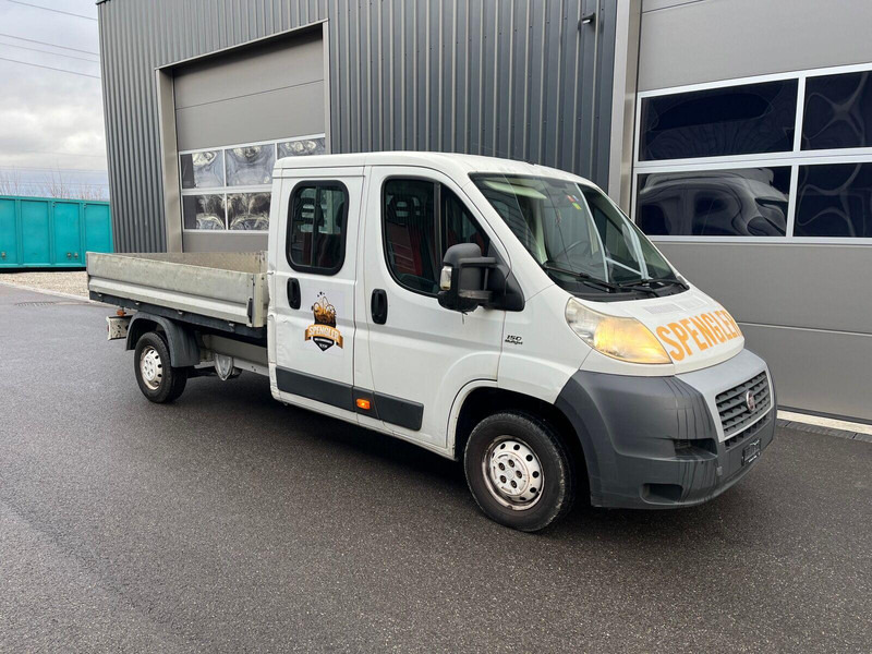Fiat Ducato 2.3 Doka platós - Autoutilitară cu platformă, Autoutilitară cabină dublă: Foto 1 Fiat Ducato 2.3 Doka platós - Autoutilitară cu platformă, Autoutilitară cabină dublă: Foto 1