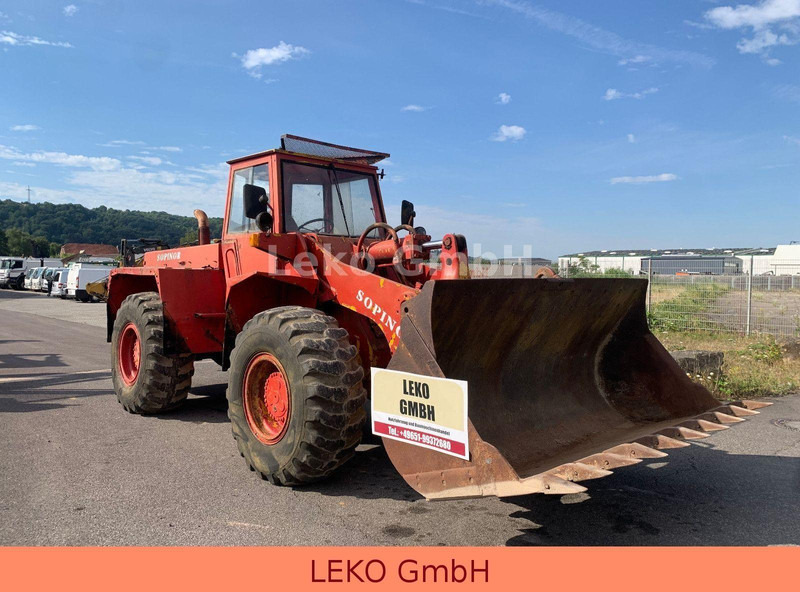 Hanomag B14C - Încărcător frontal pe pneuri: Foto 1 Hanomag B14C - Încărcător frontal pe pneuri: Foto 1