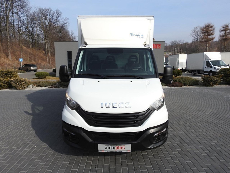 Iveco DAILY 35C16 KONTENER WINDA 8 PALET TEMPOMAT BLIŹNIACZE KOŁA KLIM - Autoutilitară box: Foto 5 Iveco DAILY 35C16 KONTENER WINDA 8 PALET TEMPOMAT BLIŹNIACZE KOŁA KLIM - Autoutilitară box: Foto 5