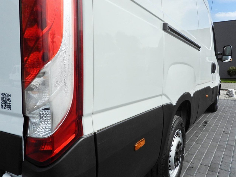 Autoutilitară frigorifica Iveco DAILY 35S14 FURGON CHŁODNIA -10*C ZASILANIE 230V TEMPOMAT AUTOMA: Foto 20