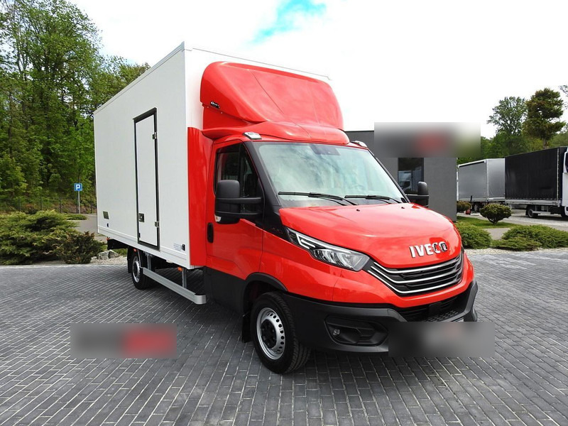 Iveco DAILY 35S18 NOWY KONTENER 10 PALET TEMPOMAT NAWIGACJA KLIMATYZAC - Autoutilitară box: Foto 1 Iveco DAILY 35S18 NOWY KONTENER 10 PALET TEMPOMAT NAWIGACJA KLIMATYZAC - Autoutilitară box: Foto 1