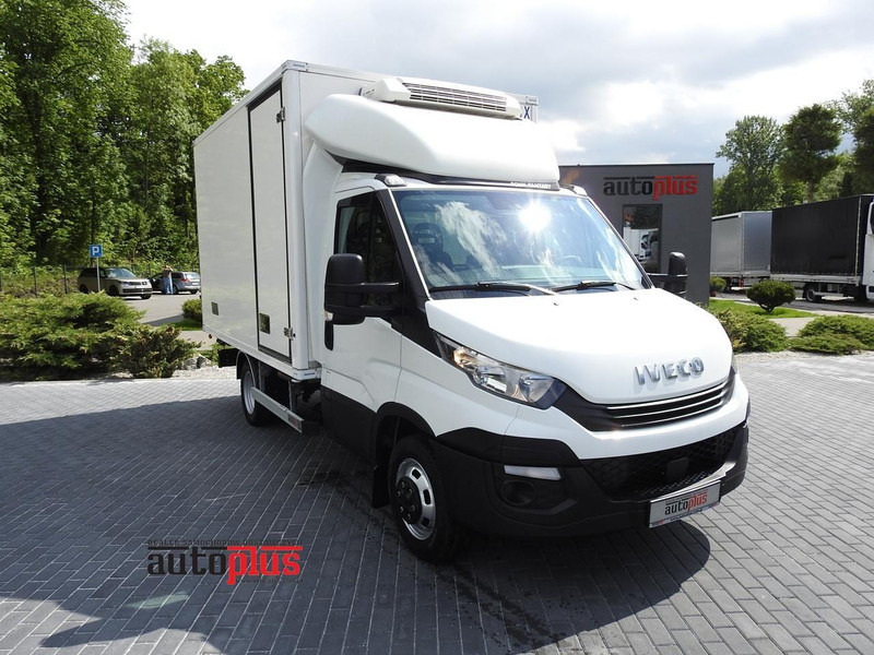 Iveco DAILY 50C15 CHŁODNIA KONTENER -5*C ZASILANIE 230V KLIMATYZACJA B - Autoutilitară frigorifica: Foto 1 Iveco DAILY 50C15 CHŁODNIA KONTENER -5*C ZASILANIE 230V KLIMATYZACJA B - Autoutilitară frigorifica: Foto 1