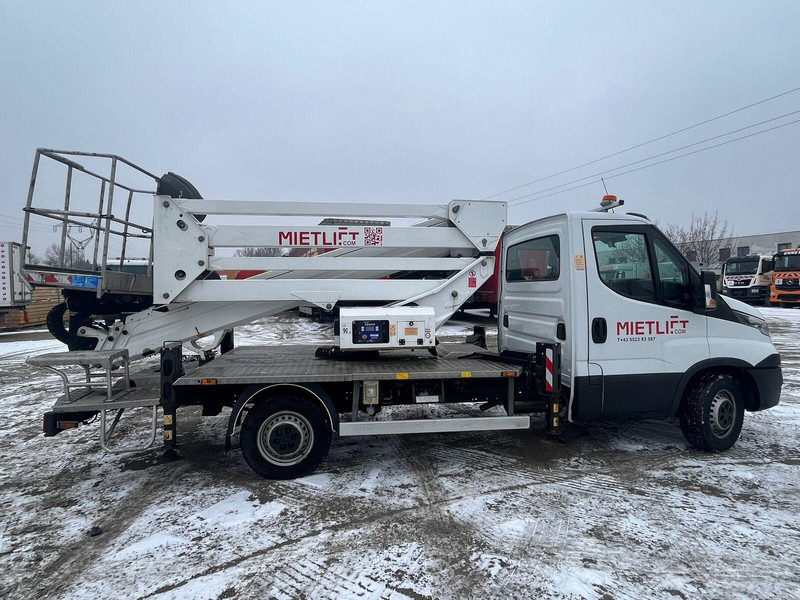 Iveco Daily 35-120 Oil & Steel Snake 2010 H Plus 20 m - Lifting Baske - Camion cu nacela: Foto 4 Iveco Daily 35-120 Oil & Steel Snake 2010 H Plus 20 m - Lifting Baske - Camion cu nacela: Foto 4