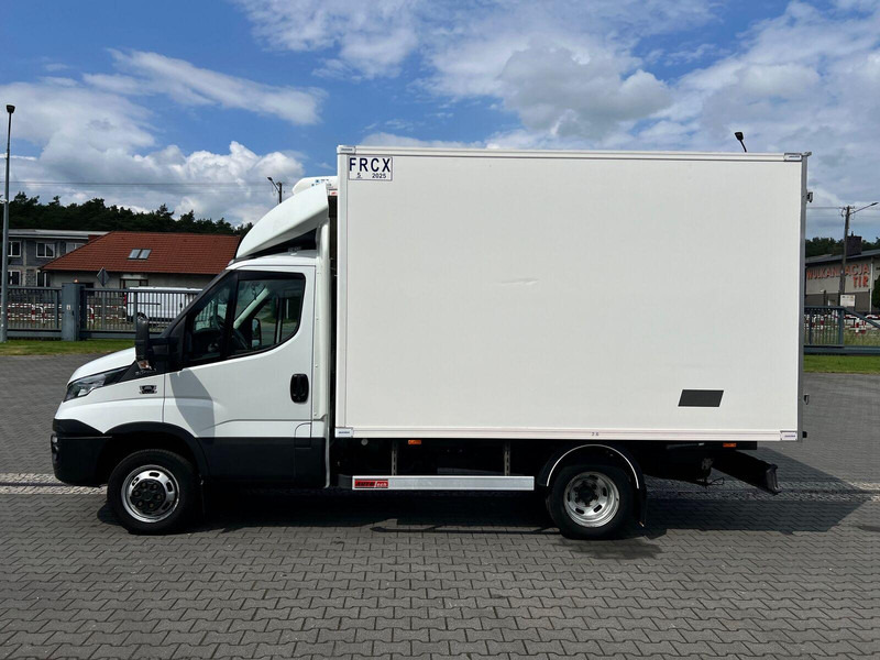 Iveco Daily 50C15 Kontener Mroźnia/Chłodnia 3x Drzwi ThermoKing V 300 - Autoutilitară frigorifica: Foto 2 Iveco Daily 50C15 Kontener Mroźnia/Chłodnia 3x Drzwi ThermoKing V 300 - Autoutilitară frigorifica: Foto 2