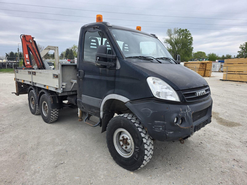 Iveco Daily 55 S 18 4x4 + Veldhuizen Palfinger PK3300 Clixtar - Autoutilitară cu platformă: Foto 3 Iveco Daily 55 S 18 4x4 + Veldhuizen Palfinger PK3300 Clixtar - Autoutilitară cu platformă: Foto 3