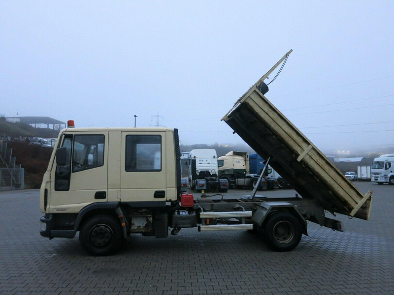 Iveco Eurocargo 80 E 21 Doka Billencs - Camion basculantă: Foto 3 Iveco Eurocargo 80 E 21 Doka Billencs - Camion basculantă: Foto 3