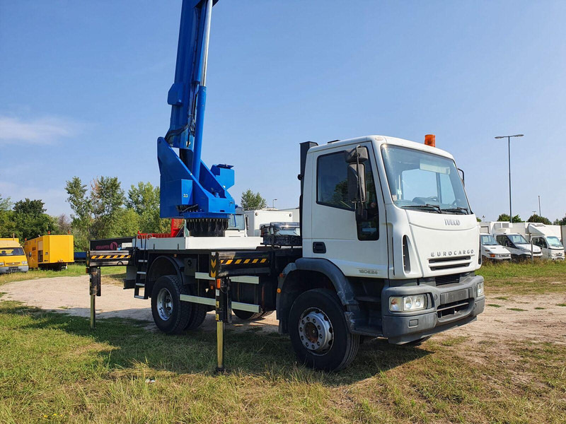Iveco Eurocargo ML 180 E 24 - Bizocchi KJF 320 lifting basket 32 m - Camion cu nacela: Foto 1 Iveco Eurocargo ML 180 E 24 - Bizocchi KJF 320 lifting basket 32 m - Camion cu nacela: Foto 1