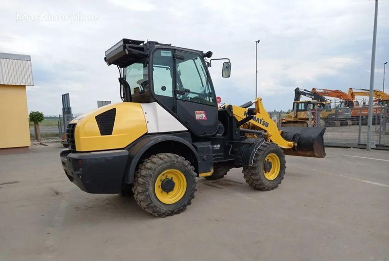 Komatsu WA 90-6 wheel loader - Încărcător frontal pe pneuri: Foto 5 Komatsu WA 90-6 wheel loader - Încărcător frontal pe pneuri: Foto 5