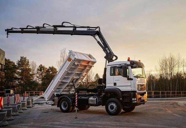 MAN TGS 18.360 4x4 HIAB 144 E-4 Crane Kipper - Camion basculantă, Camion cu macara: Foto 3 MAN TGS 18.360 4x4 HIAB 144 E-4 Crane Kipper - Camion basculantă, Camion cu macara: Foto 3