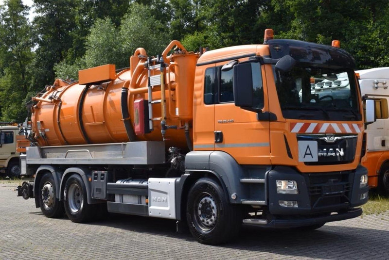 MAN TGS 26.440 - Vacuum truck - Maşină pentru vidanjări: Foto 2 MAN TGS 26.440 - Vacuum truck - Maşină pentru vidanjări: Foto 2