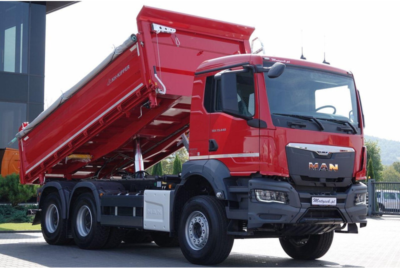 MAN TGS 33.440 / 6X4 / WYWROTKA 3 STRONNA / HYDROBURTA / BORDMATIC / - Camion basculantă: Foto 3 MAN TGS 33.440 / 6X4 / WYWROTKA 3 STRONNA / HYDROBURTA / BORDMATIC / - Camion basculantă: Foto 3